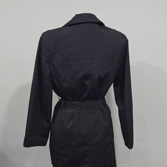 🐢 London Fog Ladies Raincoat. Black, zipper, Size S/P , INCLUDES BELT - Picture 3 of 16